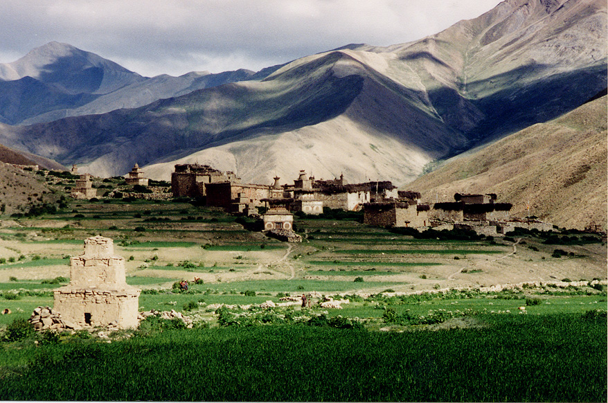 Dolpo Village Near Tibetan Border / Nepal - Click Image to Close