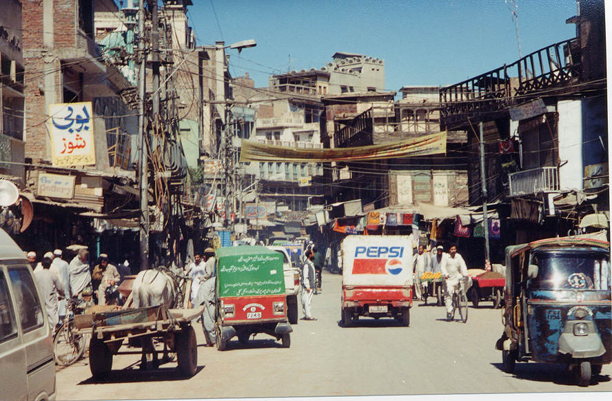City Street, Peshawar / Pakistan - Click Image to Close