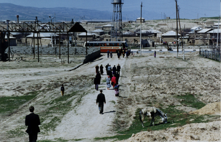 Snow-Covered Streets / Uzbekistan - Click Image to Close